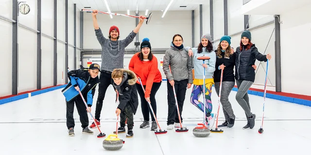 Proč zkusit curling a jak hru ovlivní vaše ponožky?