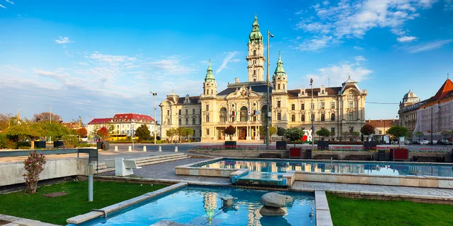 Objavte Győr: parádna Zoo, vychýrený aquapark a ďalšie tipy, čo vidieť a zažiť