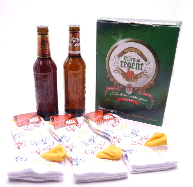 2x pivo + 3 páry kotníkových ponožek cyklista