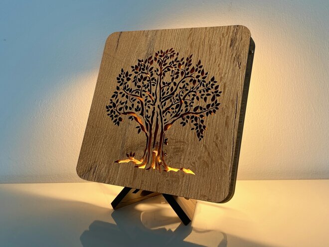 Lípa - lampa 19 x 19 cm