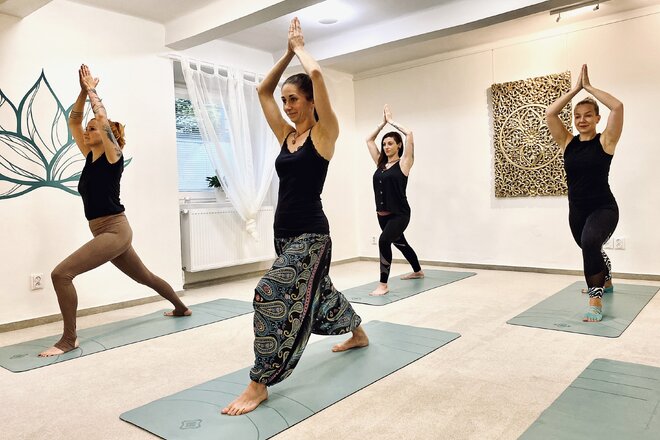 Hatha jóga: co je to za styl cvičení? Jak vypadají základní ásany