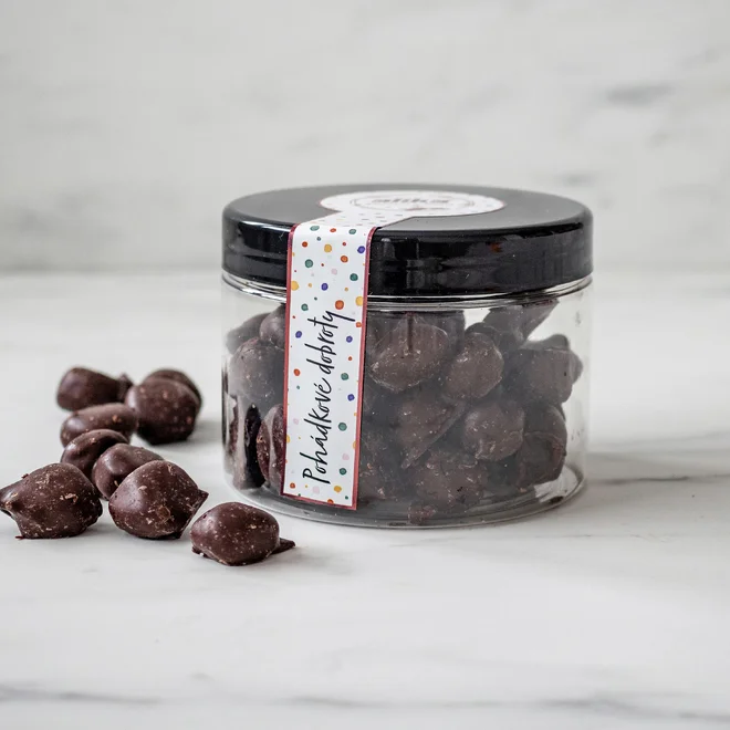 Višně máčené v hořké čokoládě, 300 g