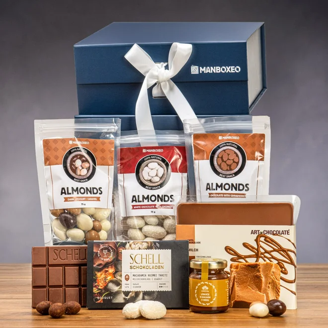 Giftboxeo dárkový box (royal blue) – Plné čokolády