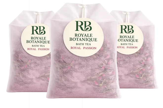 Balenie prémiových čajov do kúpeľa "Royale Botanique"