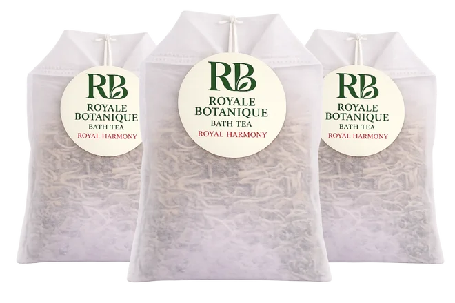 Balenie prémiových čajov do kúpeľa "Royale Botanique"