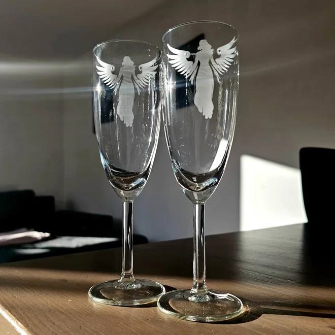 Sada 2 sklenic na šampaňské - Anděl s kamínky Swarovski
