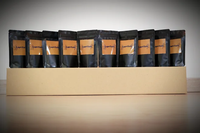 10 x 20 g Degustačná darčeková krabička čajov "Lapisová obloha"