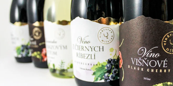 Ovocné vína – čierna ríbezľa, ríbezľa s aróniou alebo slivka