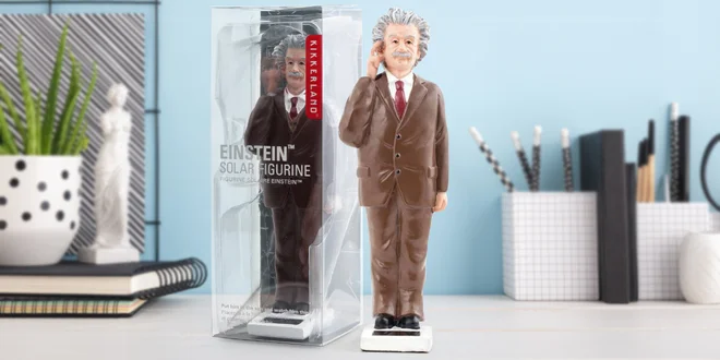 Motivační solární figurka Alberta Einsteina