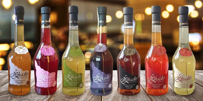 Medové likéry Žihadlo: kávový, skořicový i cherry