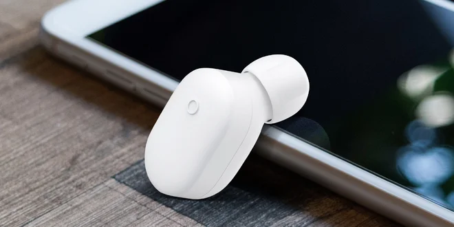 Handsfree headset Xiaomi s výdrží až 60 hodin