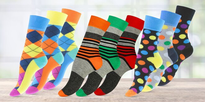 3 páry dámských ponožek v několika vzorech