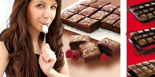 Praktický pekáč Brownie s mřížkou a oddělovacím dnem