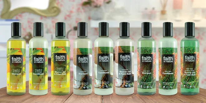 Dárkový balíček přírodní kosmetiky Faith in Nature