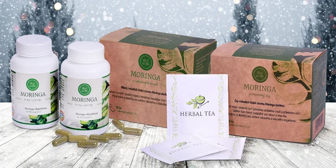 Moringa v čaji nebo veganských kapslích