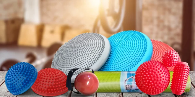 Masážní a balanční disk a další fitness pomůcky