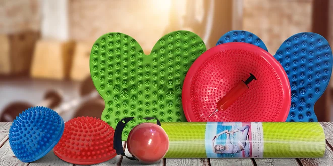 Masážní a balanční disk a další fitness pomůcky