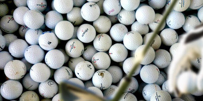 100 nebo 200 hraných míčků na golf