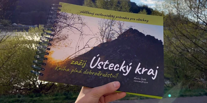 Zažij Česko: knihy plné tipů na výlety a výzev