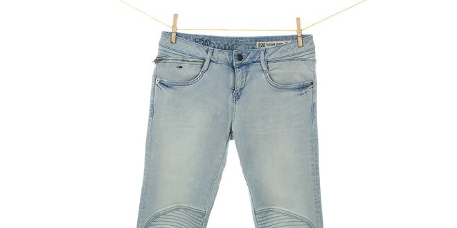Dámské světle modré džíny Tommy Hilfiger s prošitými koleny