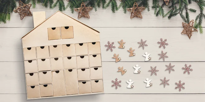 Adventní kalendář k dozdobení dle vlastního vkusu