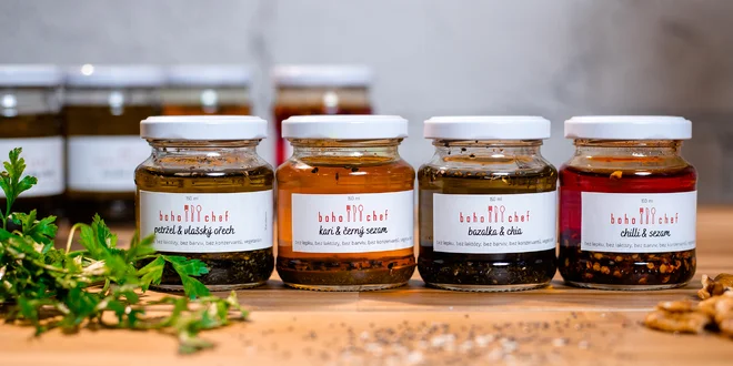 Ochucené oleje z Česka: kari, chilli, bazalka i petržel