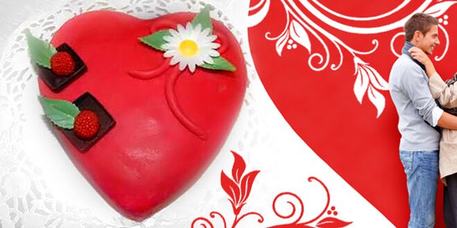 Marcipánový dort ve tvaru srdce