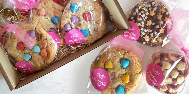 Čerstvé domácí cookies v dárkovém balení: 3 či 9 ks