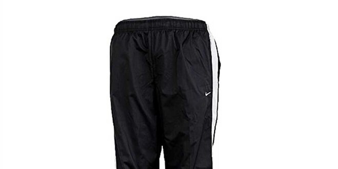 Pánské černé šusťákové kalhoty Nike