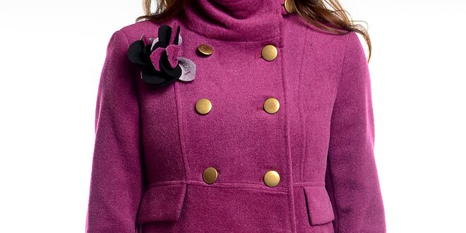 Dámský vřesově fialový kabát s květinou Simonette