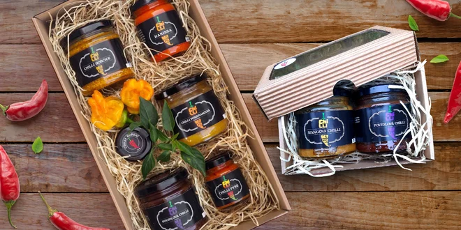 Balíčky pálivých dobrot: chilli omáčky i pyré