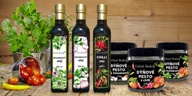 Dýňové pesto s chilli i česnekem a oleje s bylinkami