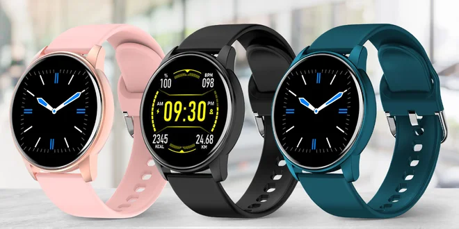 Fitness náramek s funkcemi chytrých hodinek