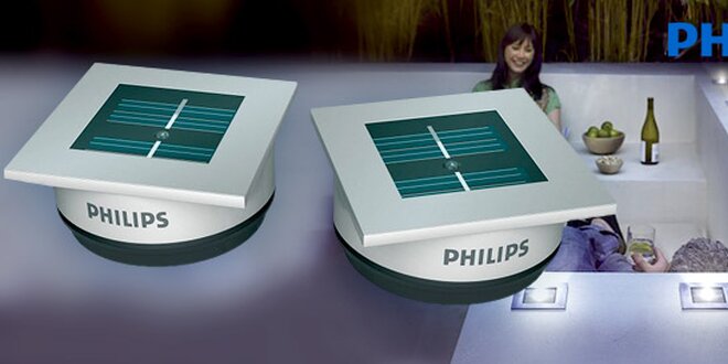 Dvě výkonná solární LED svítidla Philips