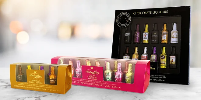 Čokoládové lahvičky s alkoholem světoznámých značek