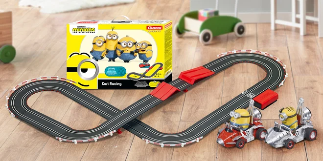 Zábavná autodráha Carrera GO s motivem Mimoňů