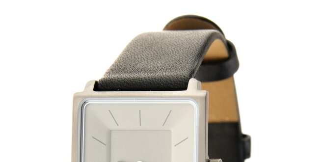 Dámské titanové hodinky Danish Design s černým koženým řemínkem