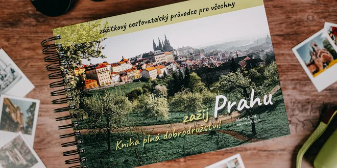Kniha Zažij Prahu: deník na výlety s výzvami