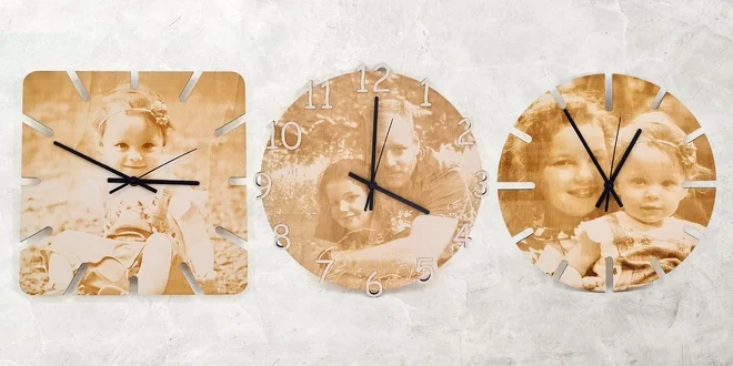 Dřevěné hodiny s vlastní gravírovanou fotografií