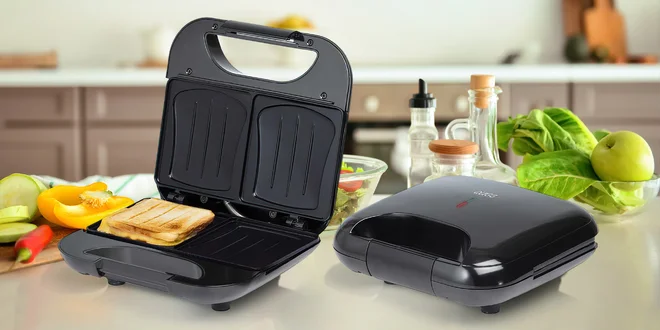 Praktický sendvičovač Quigg na dva tousty
