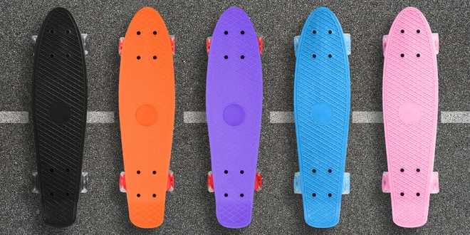 Pennyboardy se svítícími kolečky: různé barvy