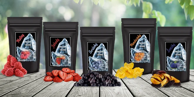 Ovoce sušené mrazem: švestky, mango, višně aj.