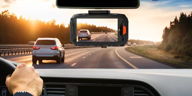 Autokamera Eltrinex: noční vidění, doprava zdarma