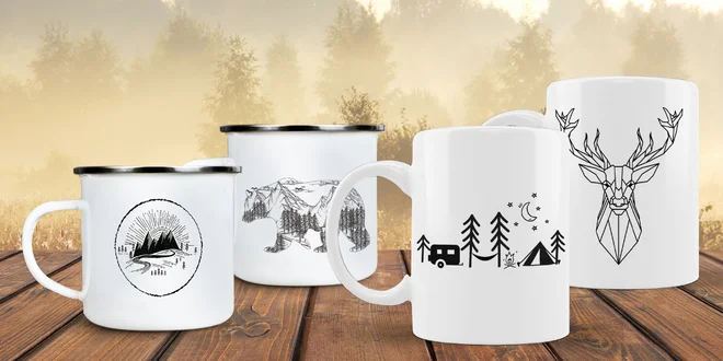 Hrnečky a plecháčky s motivy lesa a kempování