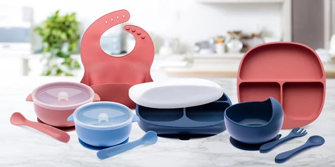 Sady dětského silikonového nádobí i s bryndákem