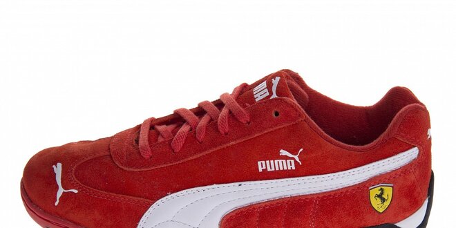 Červené semišové tenisky Puma Ferrari s bílými detaily