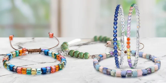 Elegantní šperky zdobené krystaly či korálky