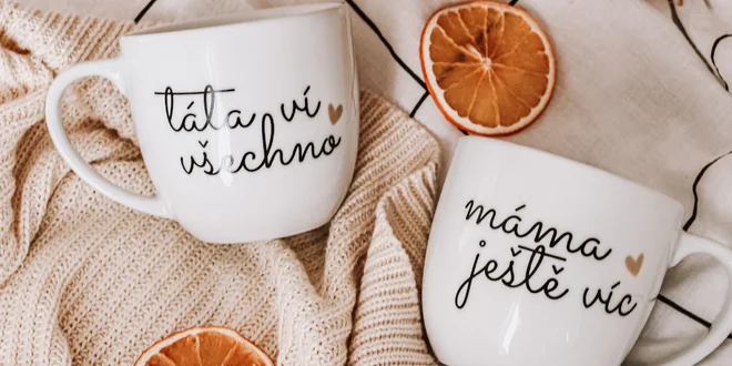 Hrnky o objemu 330 ml z kvalitního českého porcelánu