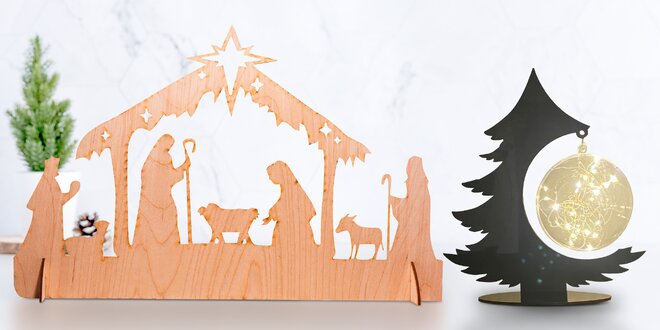 Sváteční dekorace: svítící betlém a vánoční stromek