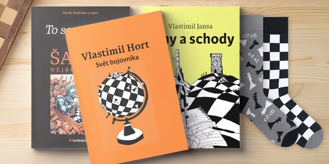 Pro šachisty: tři knihy i v balíčku s ponožkami